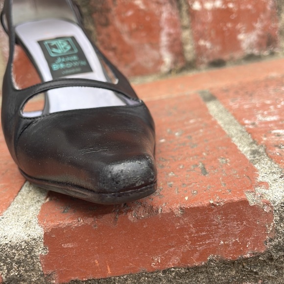 Heel Pumps - Picture 10 of 12